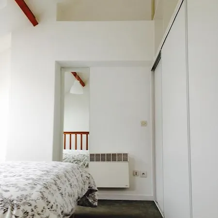 Les Deux Fleurets Appartement *